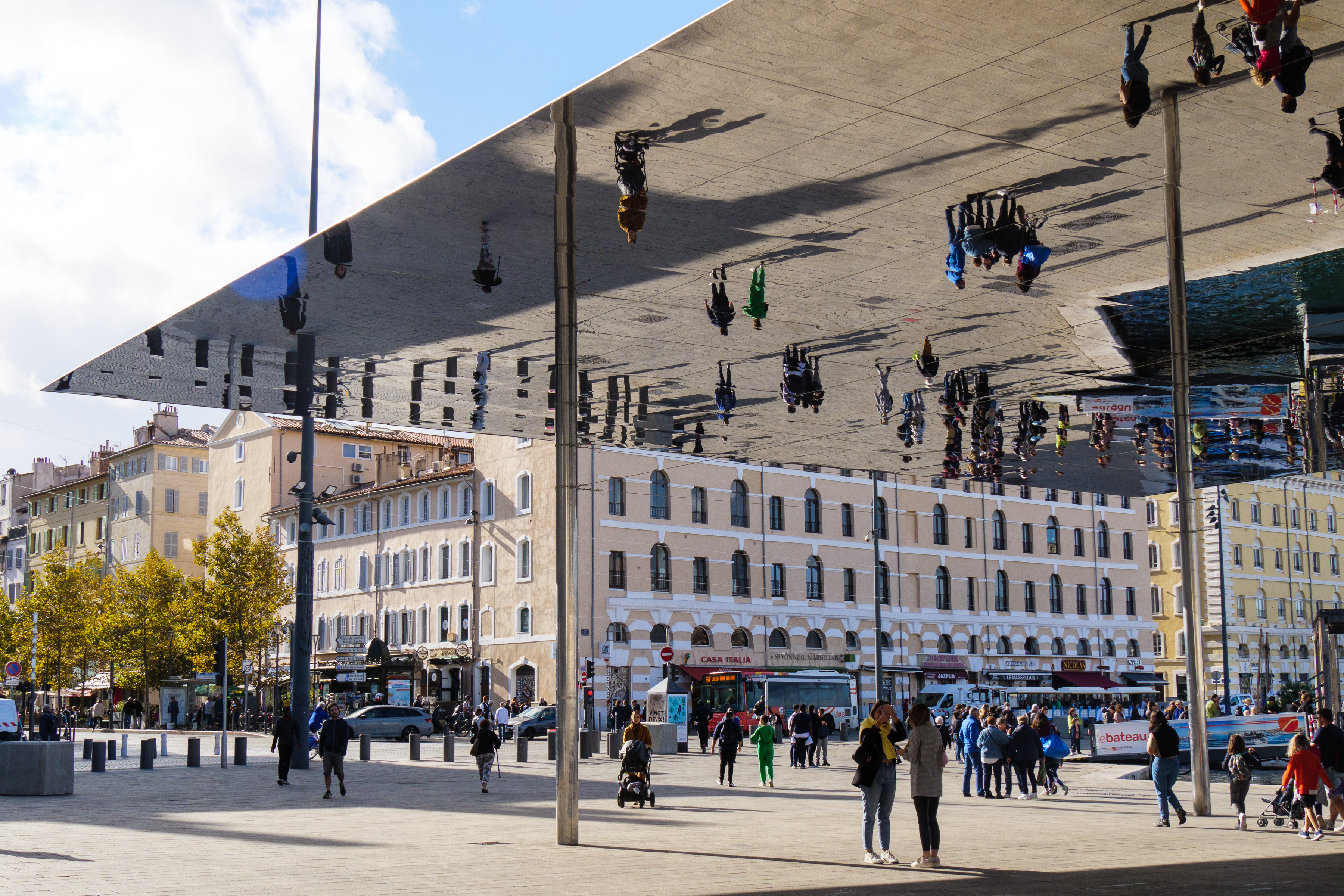 Ombrière von Norman Foster am Vieux Port, Marseille