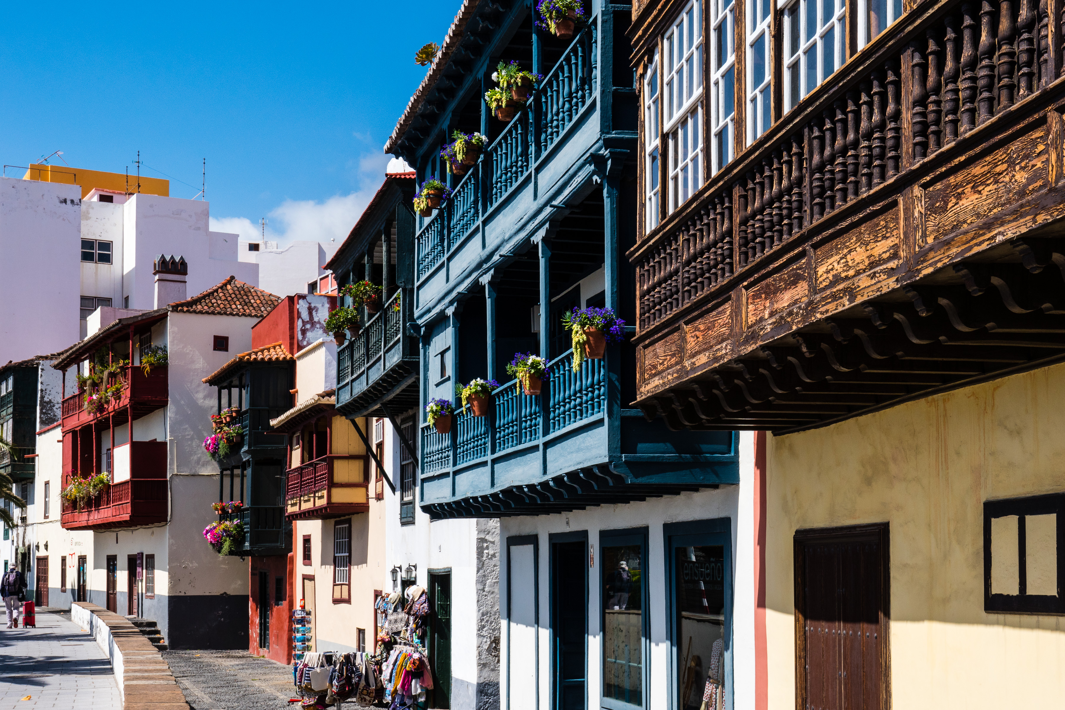 Santa Cruz, Casas de los Balcones